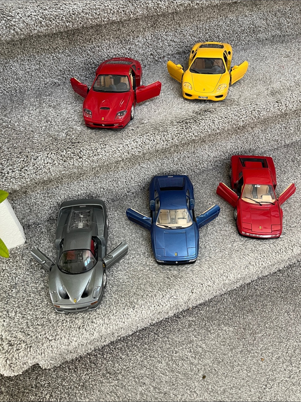 Lot of Ferrari Die-Cast Sports Car Toy Set - Red, Yellow, Blue, Silver Gray 1/18